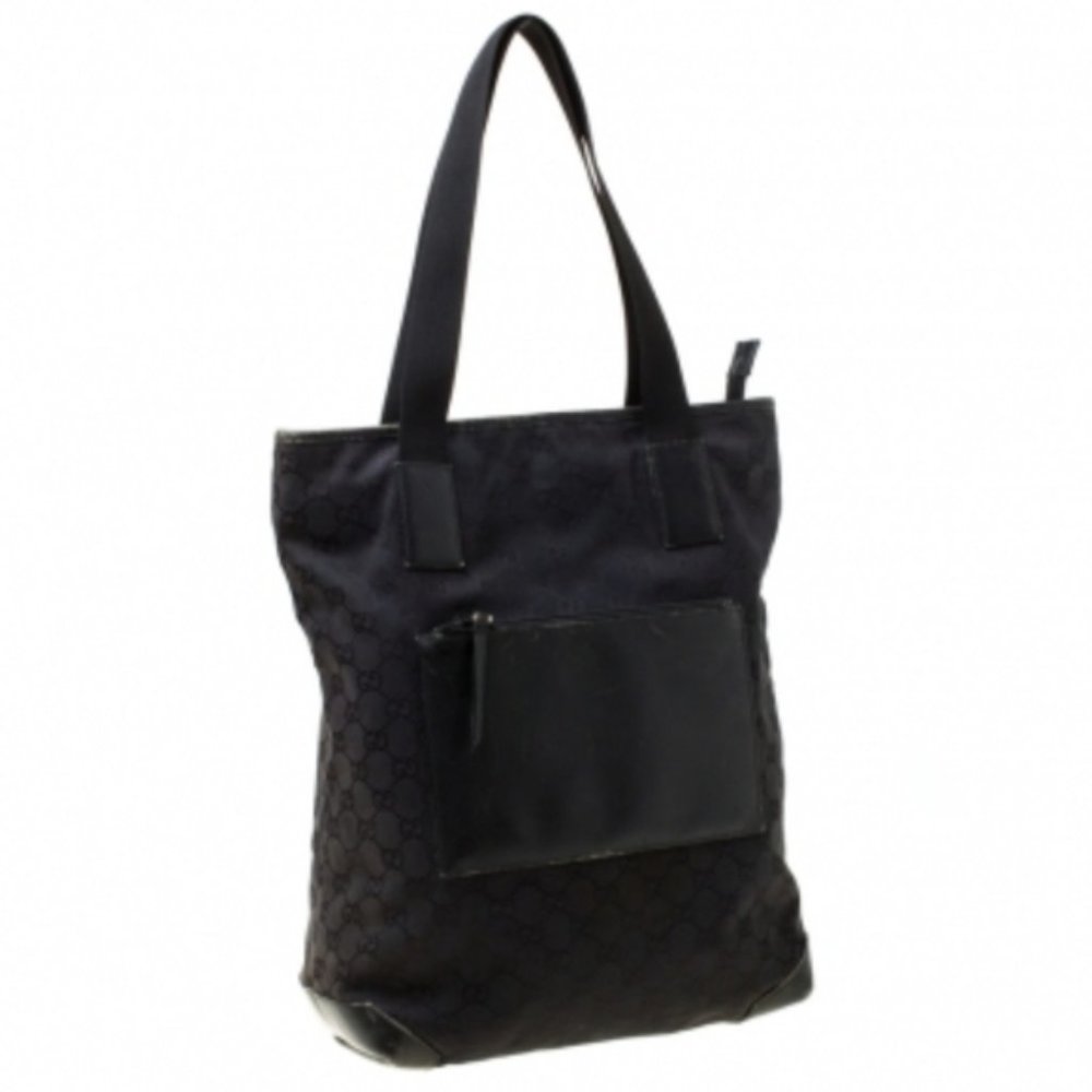 Gucci Monogram Gg Nylon Pocket Shopper Bla…